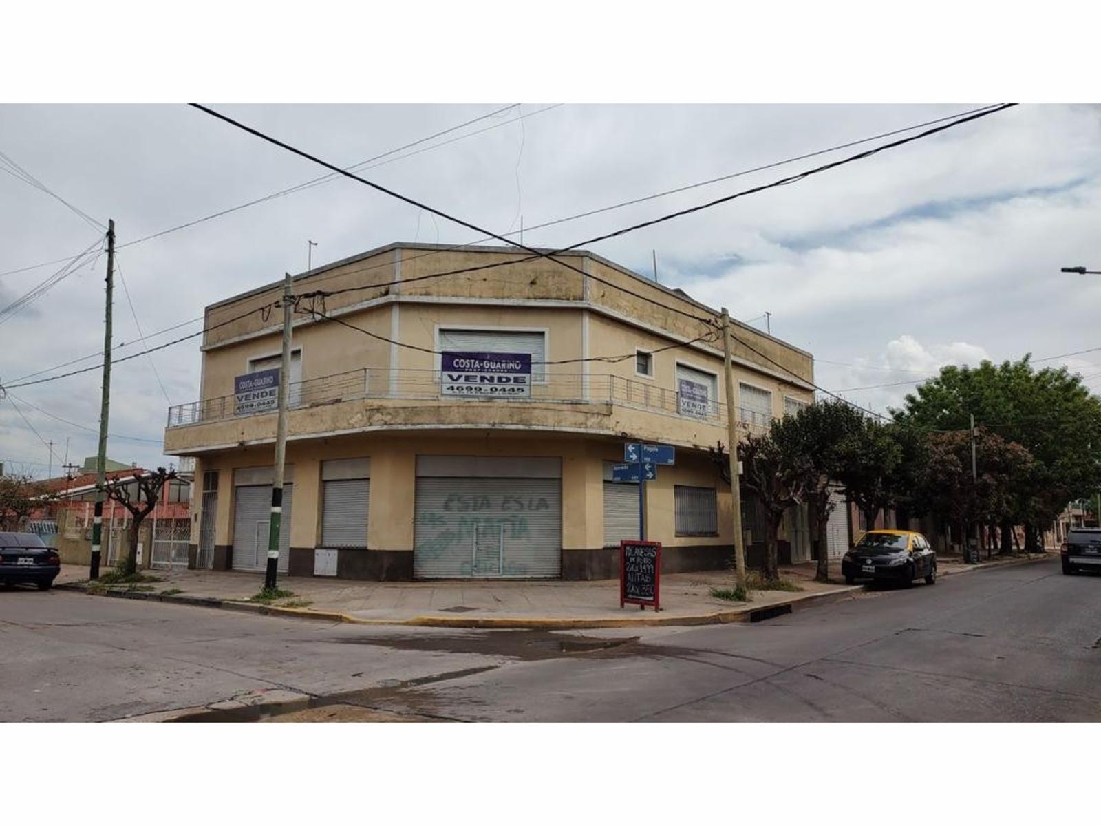 Casa en venta de 6 dormitorios c/ cochera en Lomas del Mirador