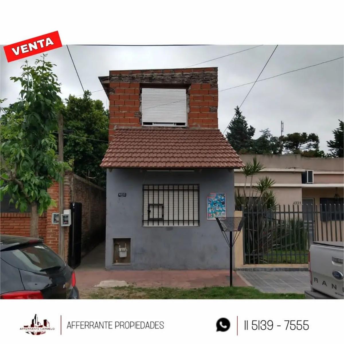 Venta 4 Departamentos en Block (3 de ellos de 2 ambientes y el restante de 3 Ambientes). Ubicado en San Justo, La Matanza.