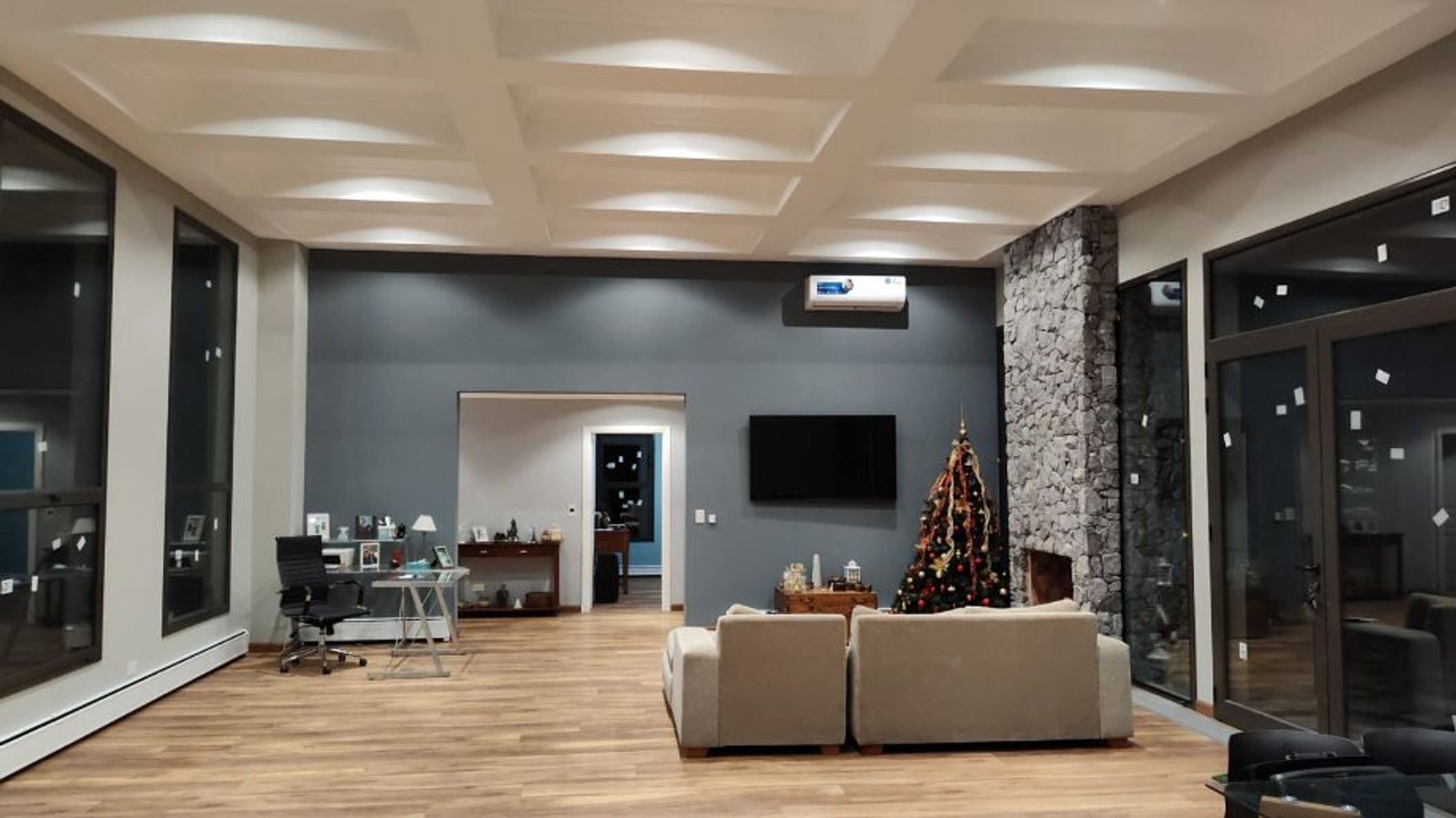 CASA DE CATEGORIA DE 5 AMBIENTES