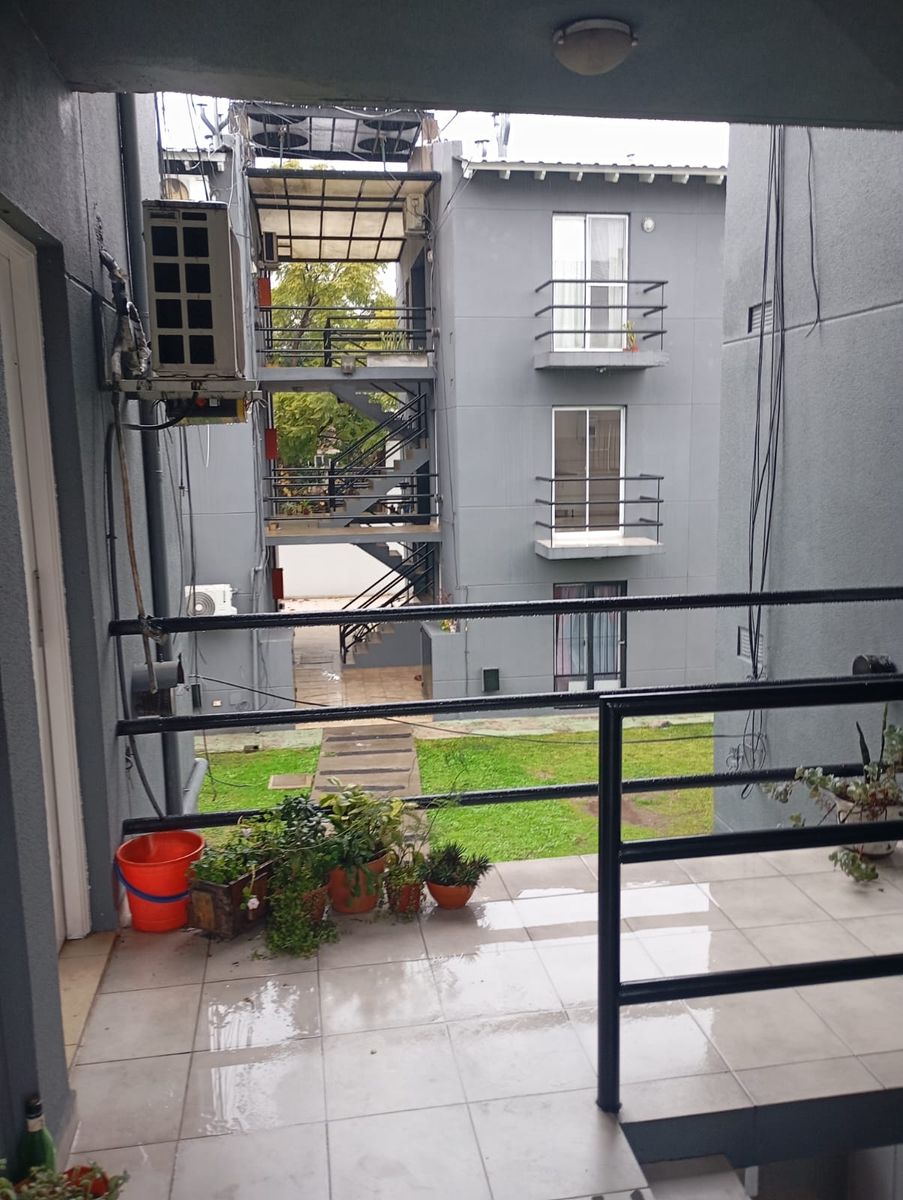 DEPARTAMENTO MONOAMBIENTE AMOBLADO EN ALQUILER - MORON NORTE