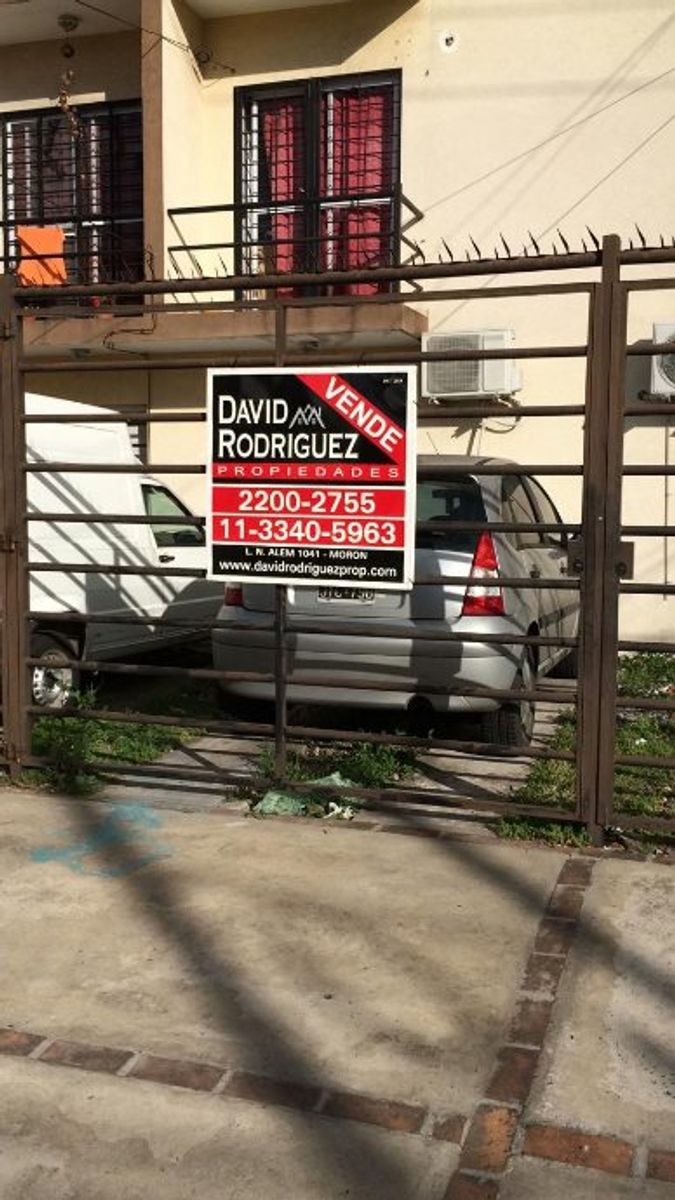 DEPARTAMENTO AL FRENTE