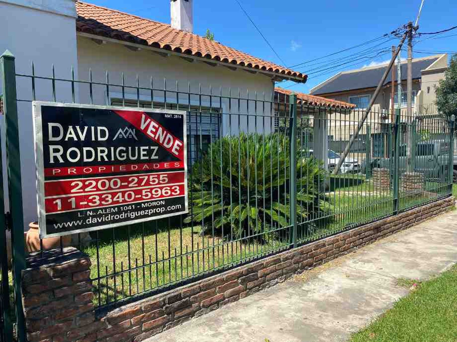 CHALET DE 3 AMBIENTES EN VENTA-EL PALOMAR