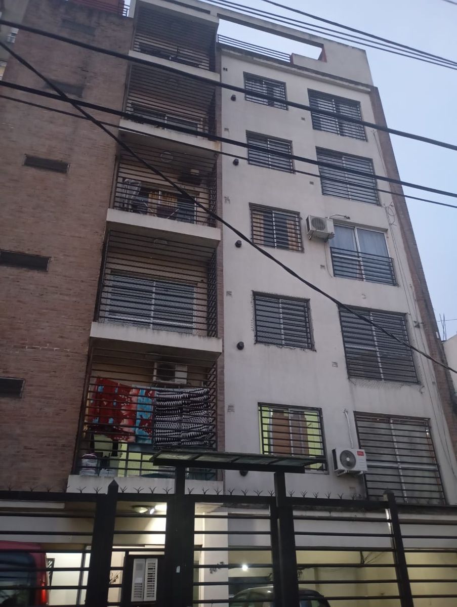DEPARTAMENTO DE 2 AMBIENTES EN ALQUILER - MORON NORTE