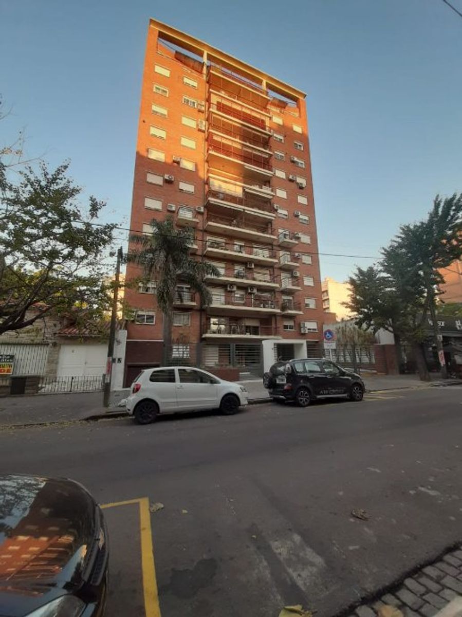 DEPARTAMENTO DE 2 AMBIENTES EN ALQUILER - MORON CENTRO
