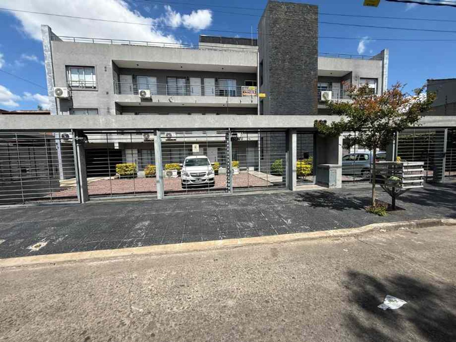 DEPARTAMENTO DE 2 AMBIENTES EN ALQUILER - MORON SUR