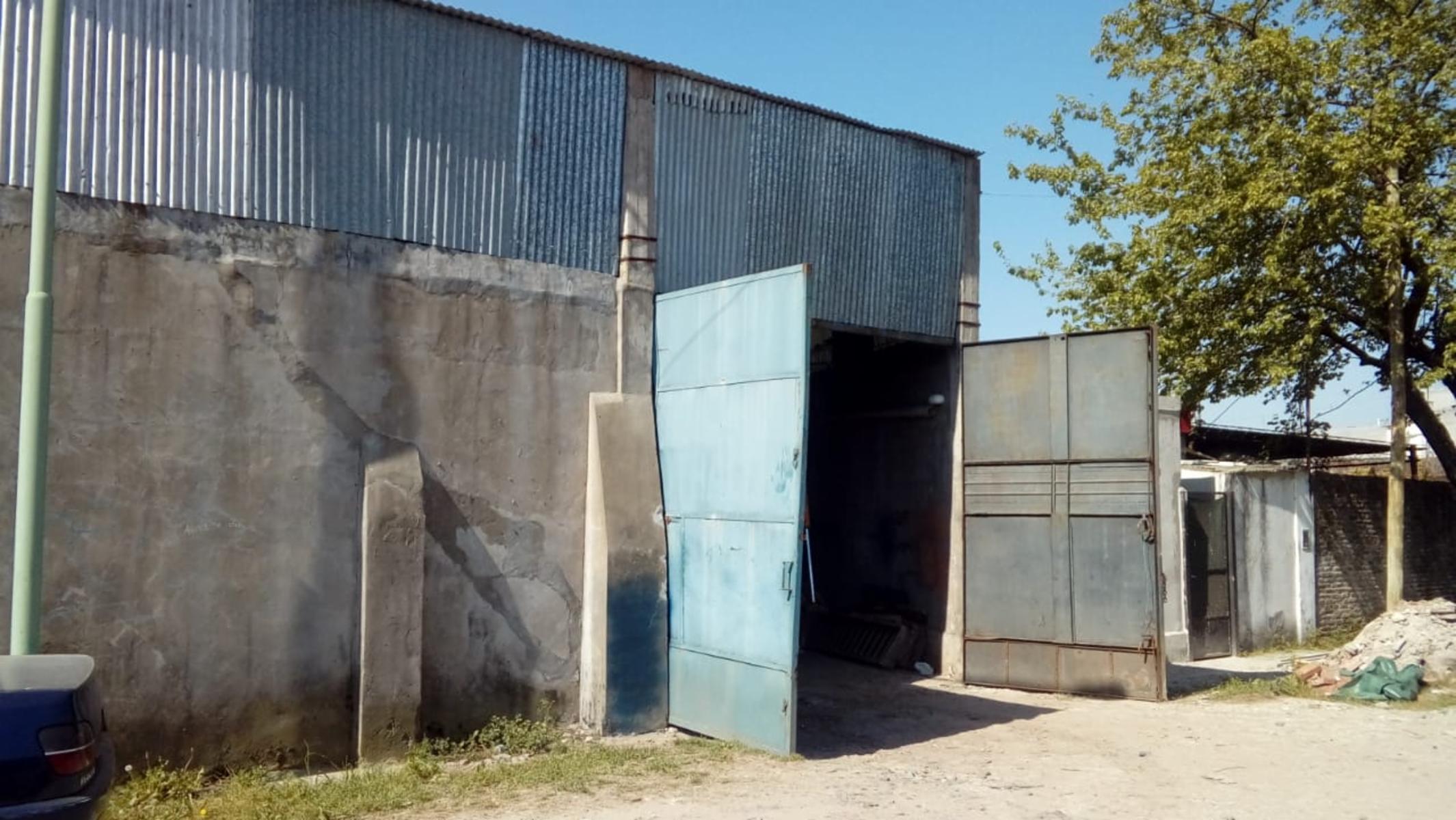 Galpon en Venta en Merlo Centro - Zona Industrial