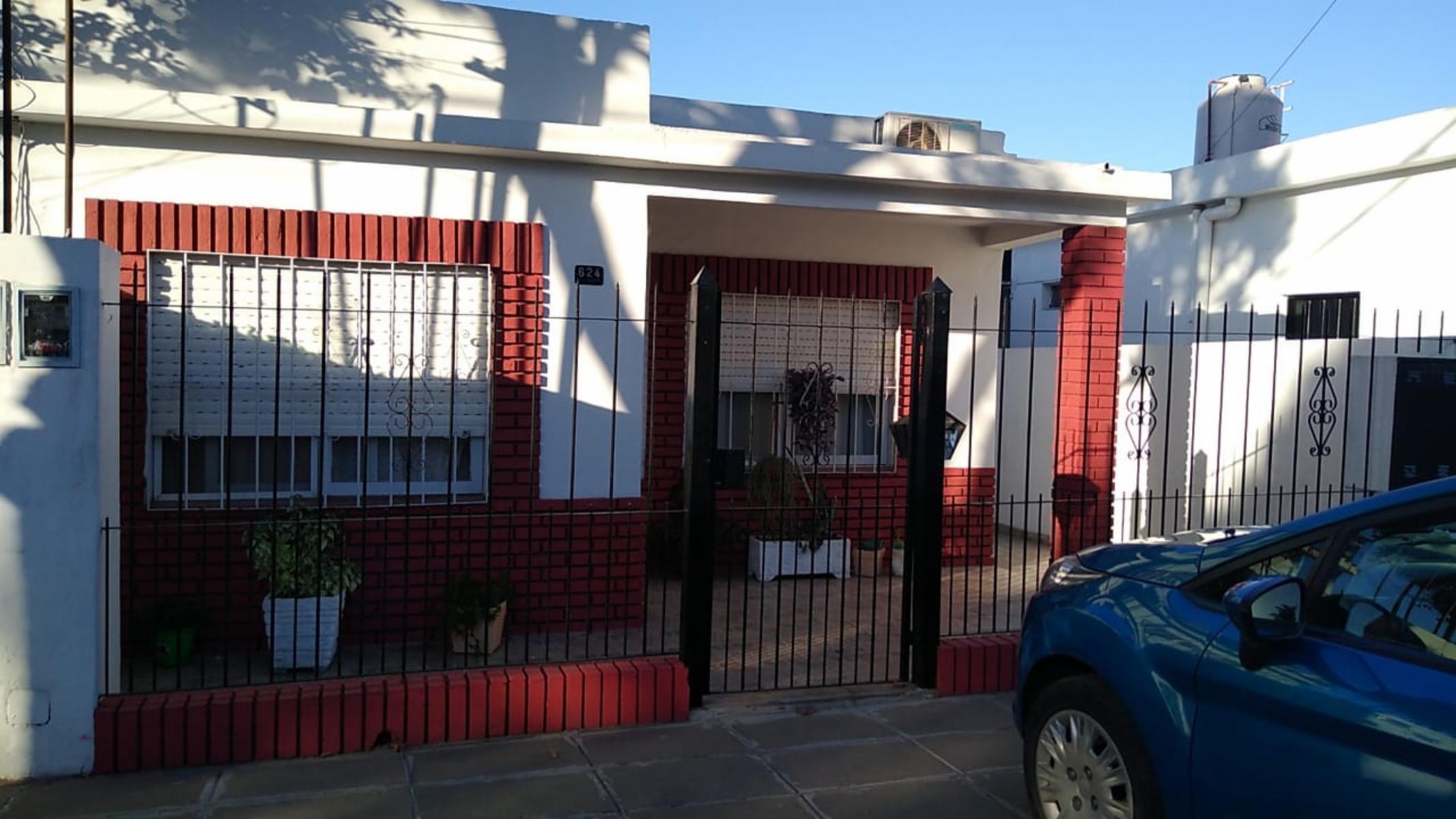 PH 4 amb. en venta en Merlo