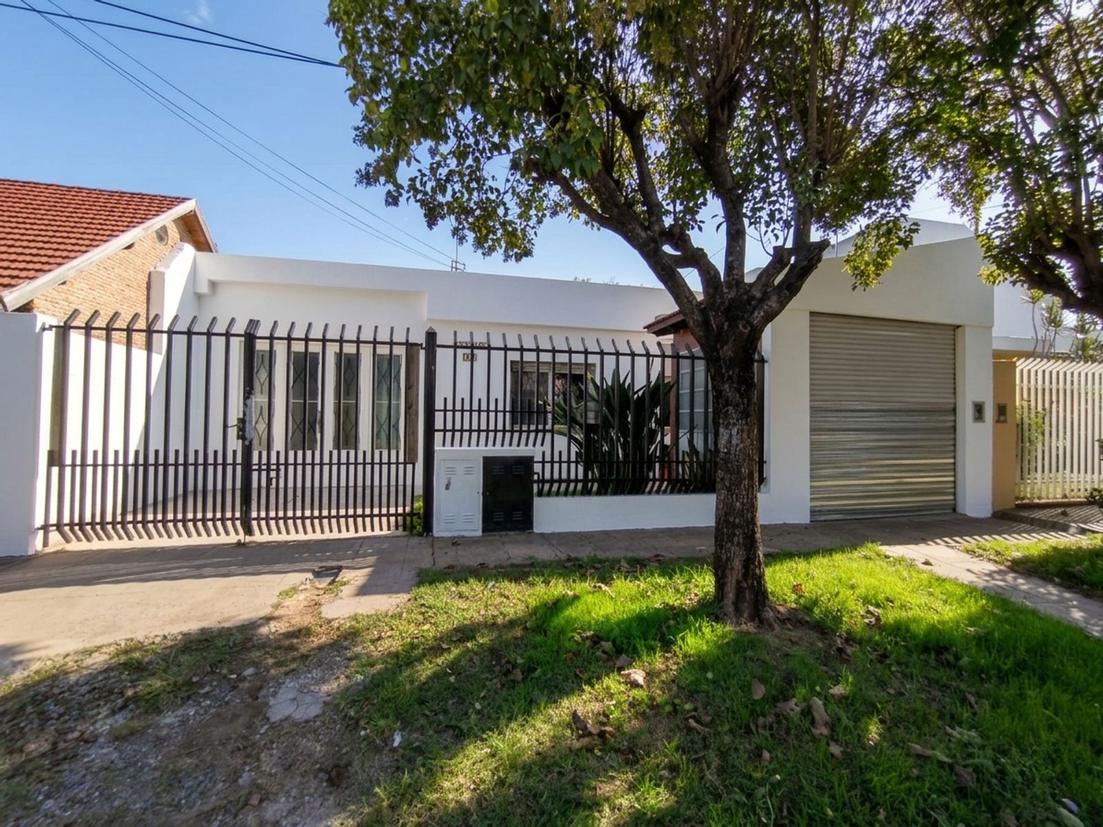 2 propiedades en 1. Ugarteche 1045, La Tablada.