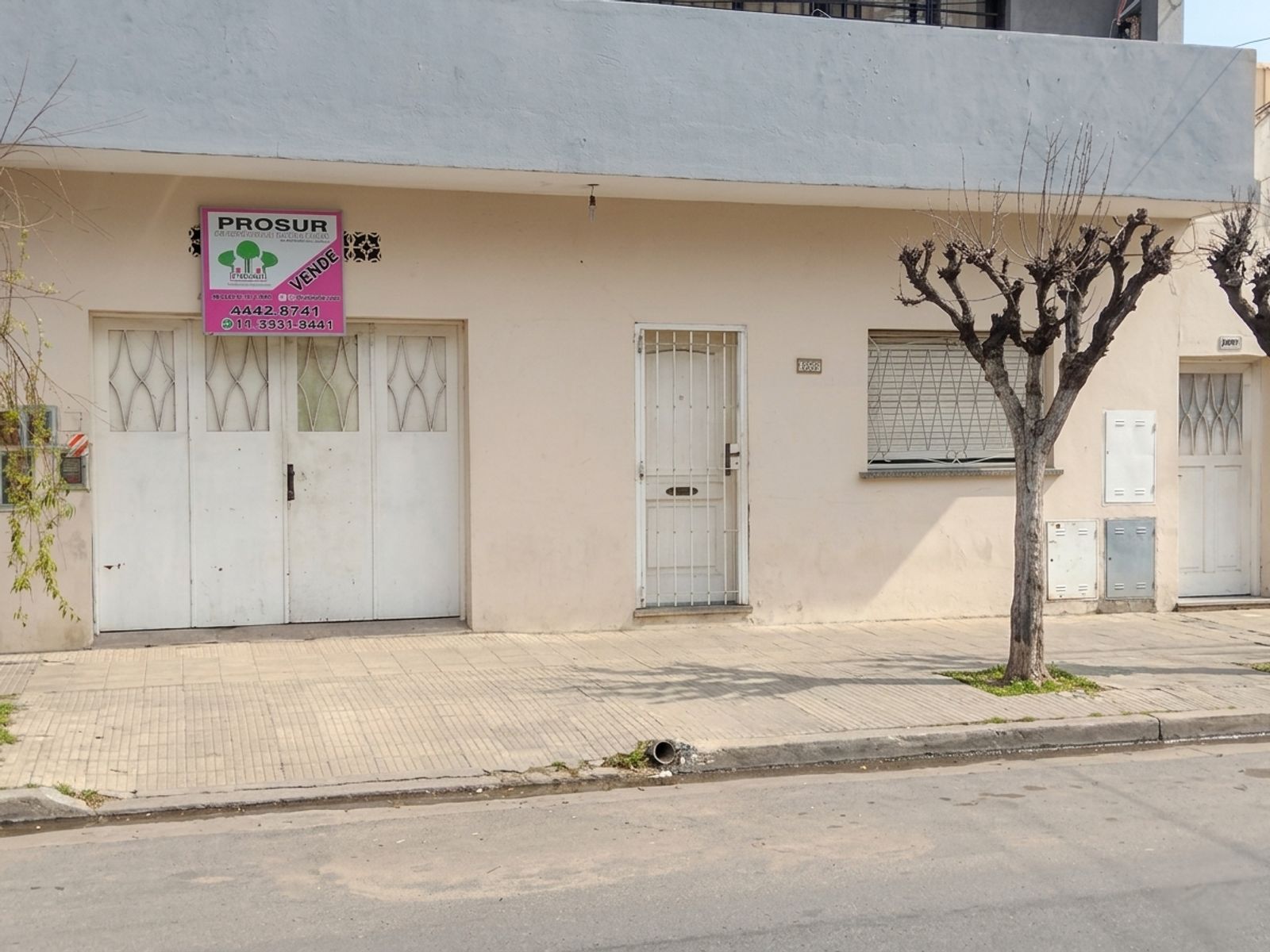 2 propiedades En La Tablada