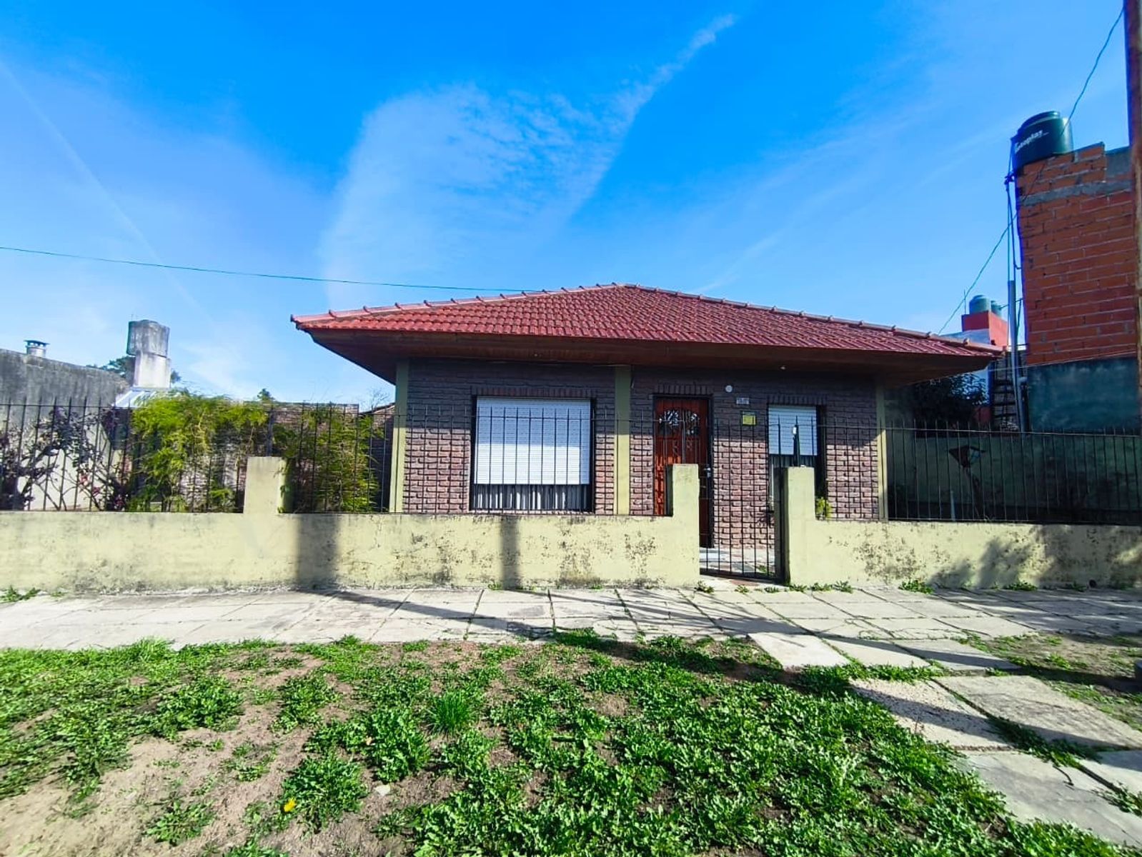 Linda casa con 3 dormitorios en Aldo Bonzi