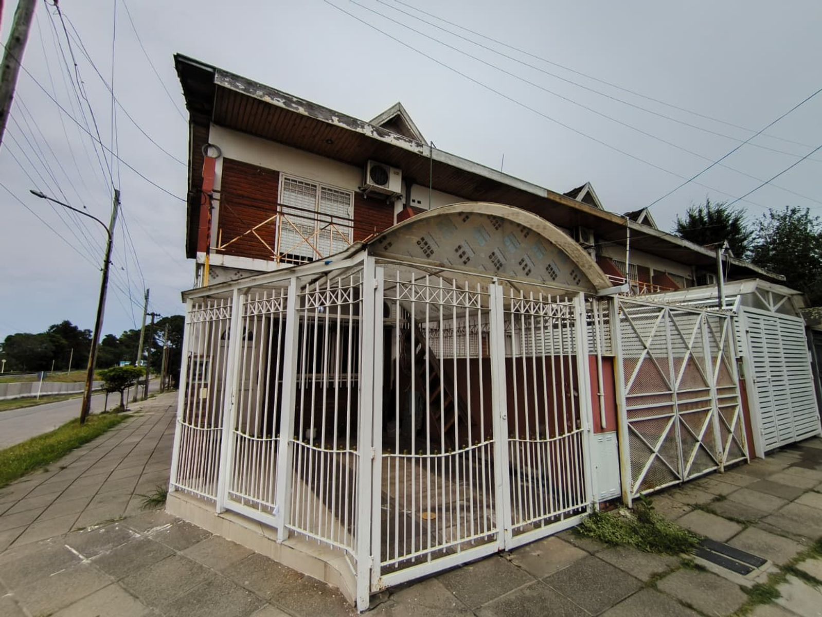 Lindo duplex con buena ubicacion