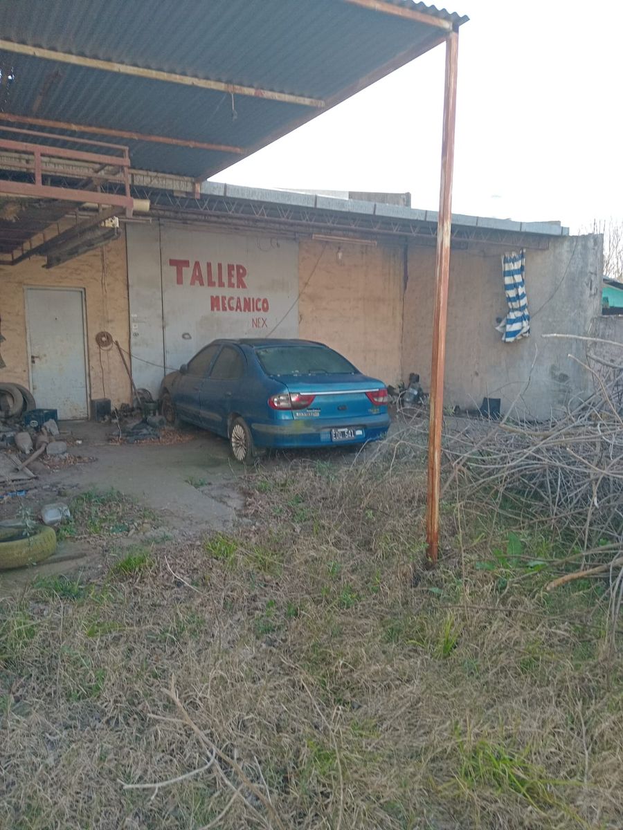 SE VENDE LOCAL A RECICLAR A 4 CUADRAS DE ESTACION TRISTAN SUAREZ