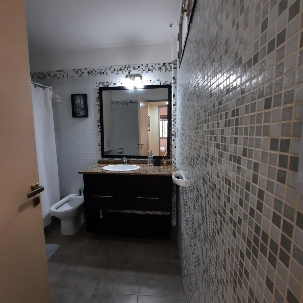 MUY LINDO 2 AMBIENTES EN RECOLETA