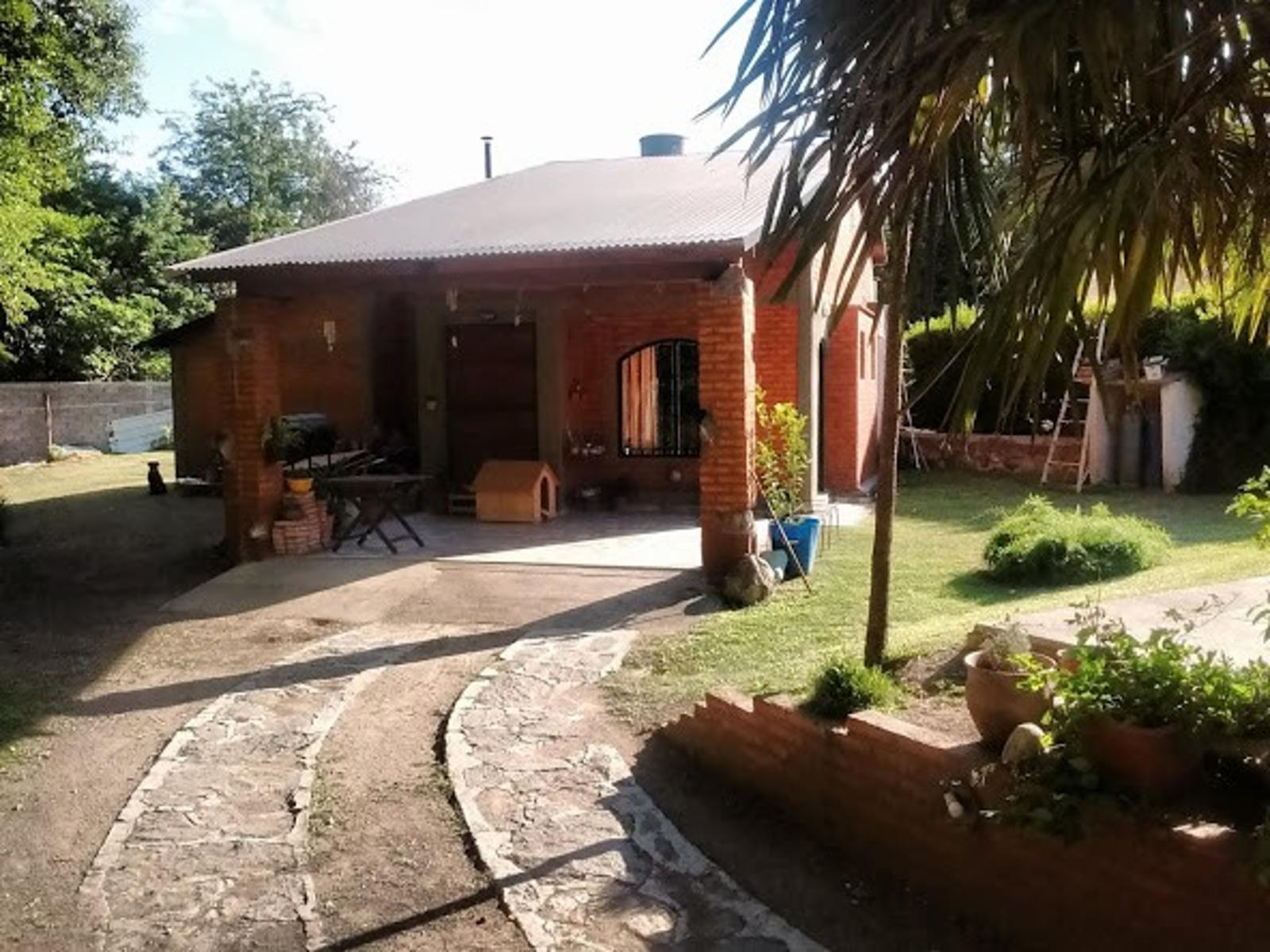 VENDO CASA EN RIO CEBALLOS, CORDOBA - BARRIO CANTEGRILL,