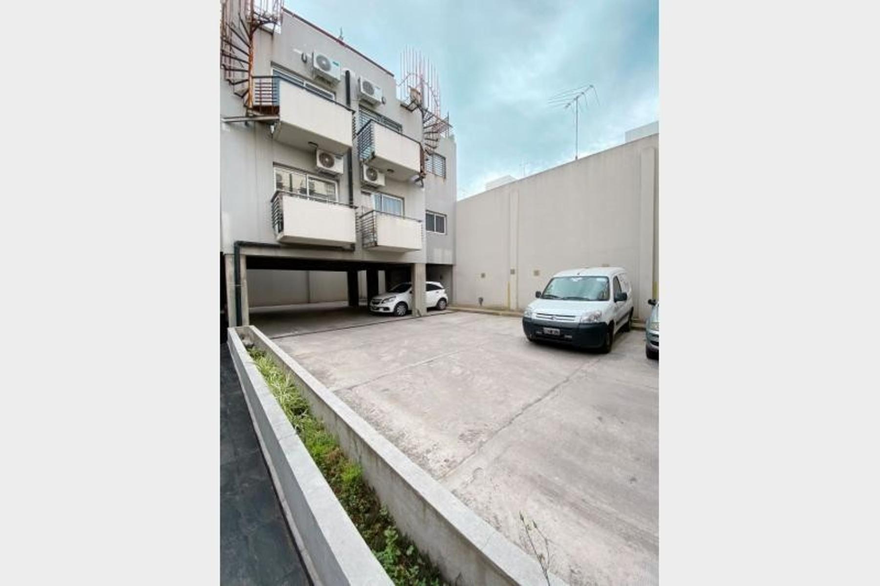 Venta Departamento en Villa Sarmiento