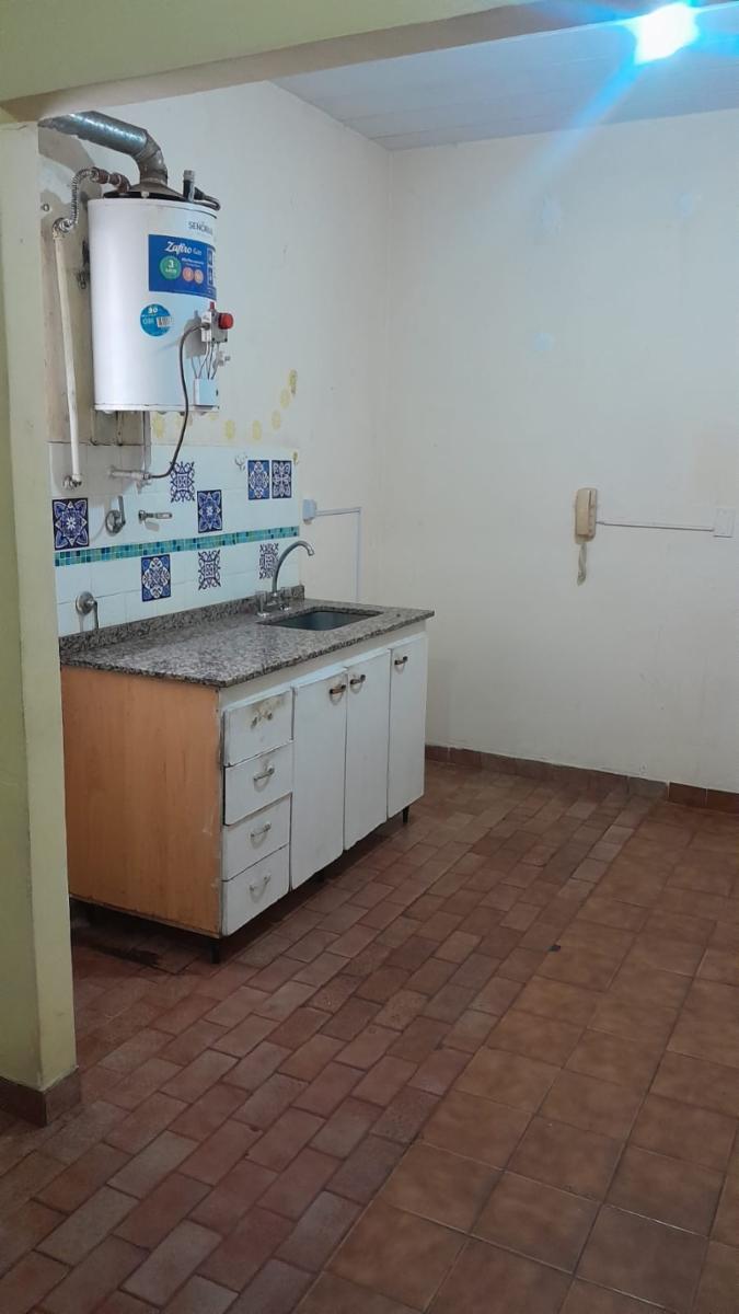 SAN JUSTO, DEPTO. 2 AMB. CON PATIO