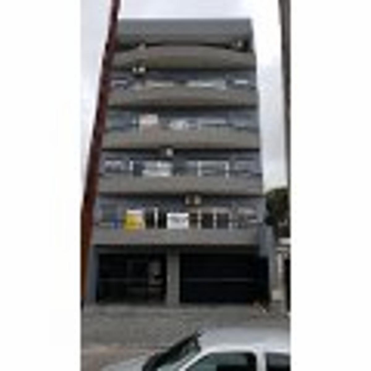 Lindo 2 ambientes al frente con cochera Villa Bosch