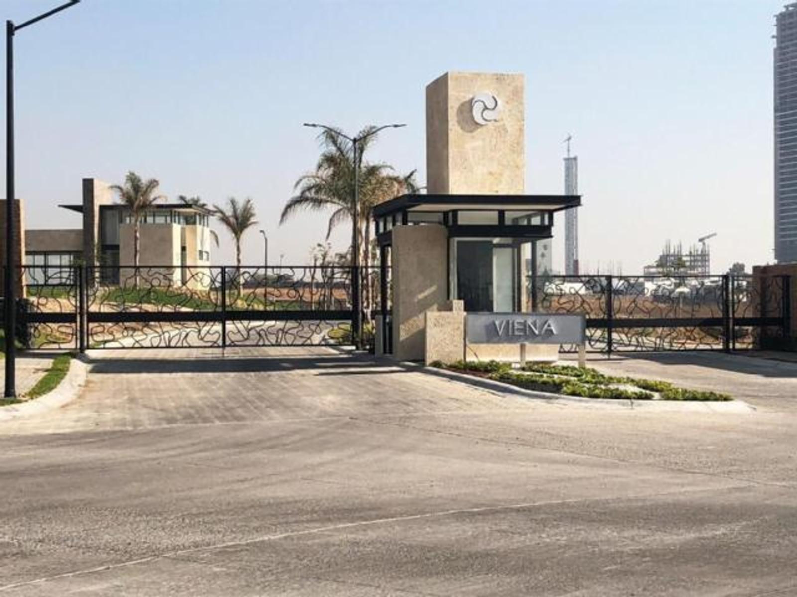 Venta lote residencial en Parque Viena Lomas de Angelopolis Puebla
