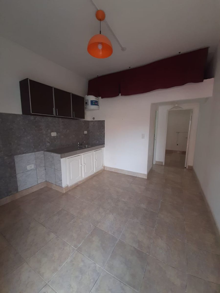 Departamento en Alquiler en Aldo Bonzi