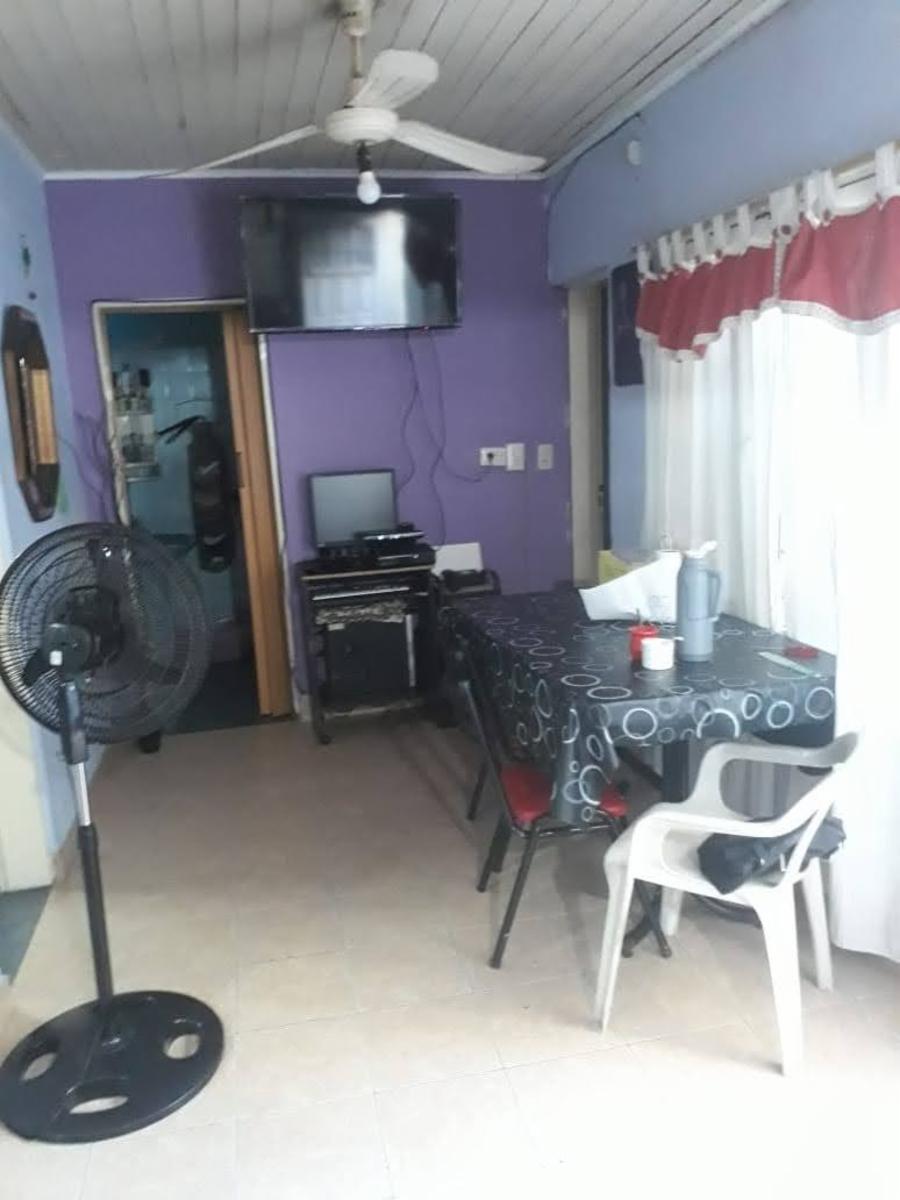 Comodisimo PH 3 Ambientes. Lanus Oeste P. B. a.