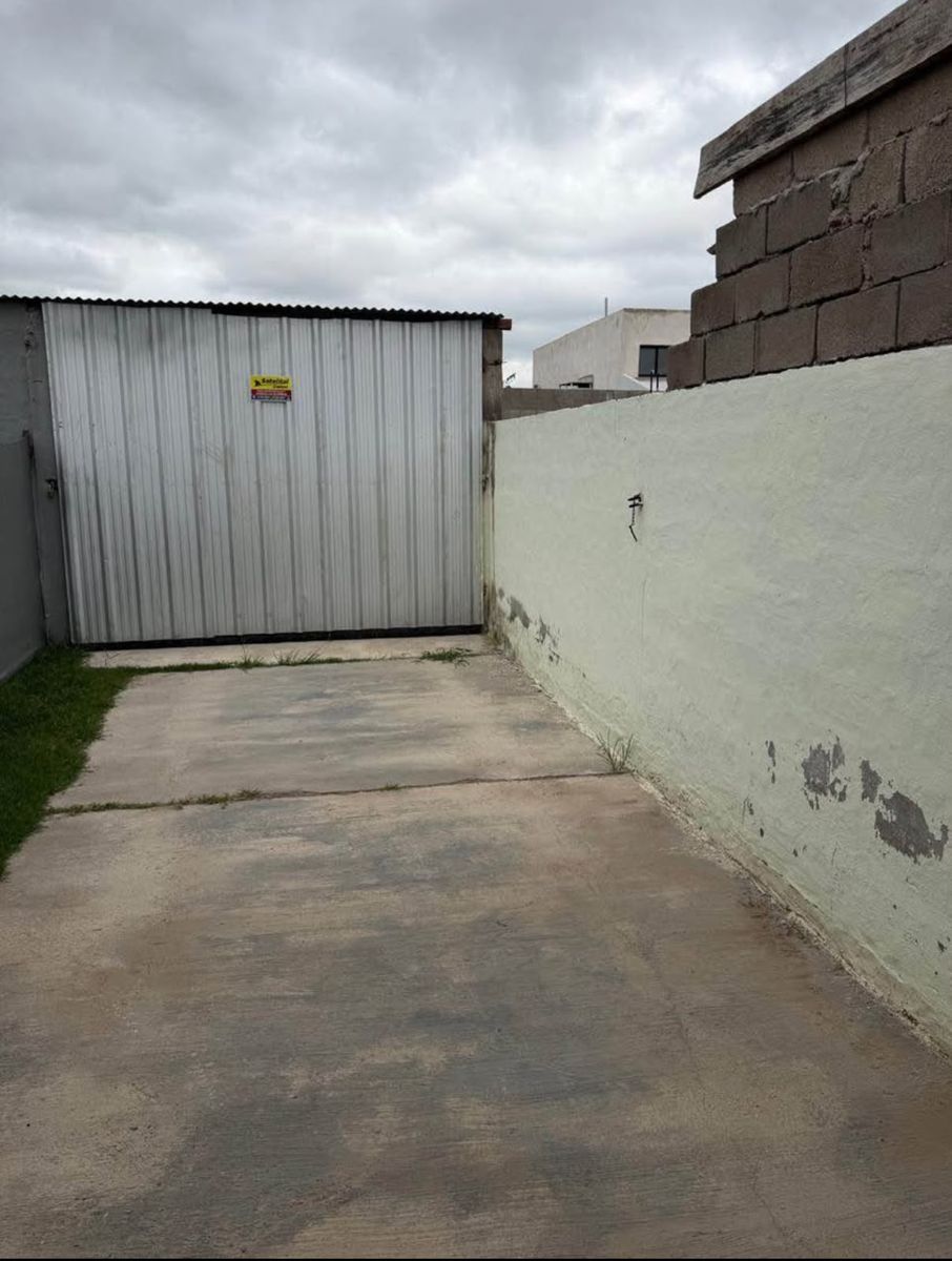 GALPON EN ALQUILER SOLO PARA DEPOSITO O GUARDA COSAS ZONA QUINTITAS GOLF