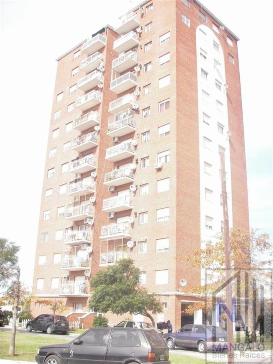 DEPARTAMENTO 4 AMBIENTES LOMAS DE QUILMES EZPELETA