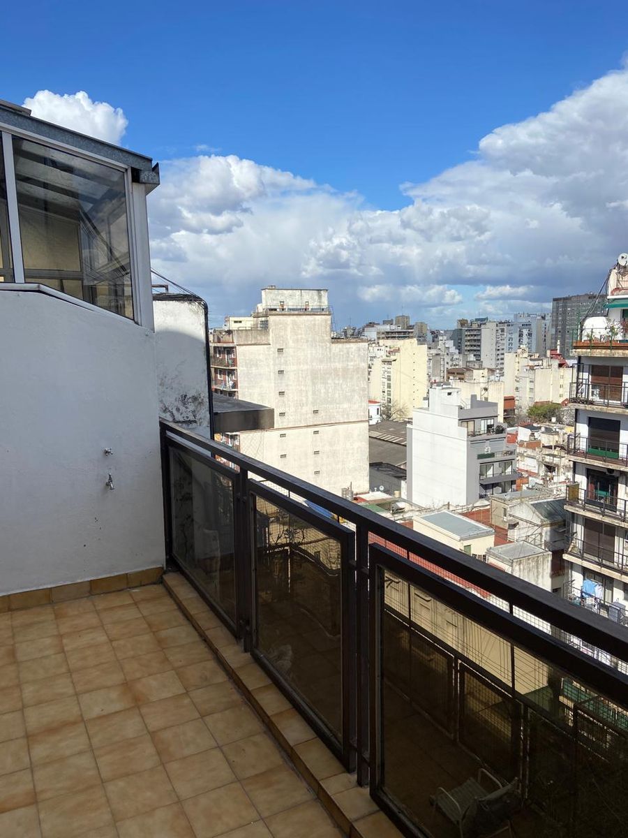 4 amb con dependenciacon balcon al frente - cochera y baulera