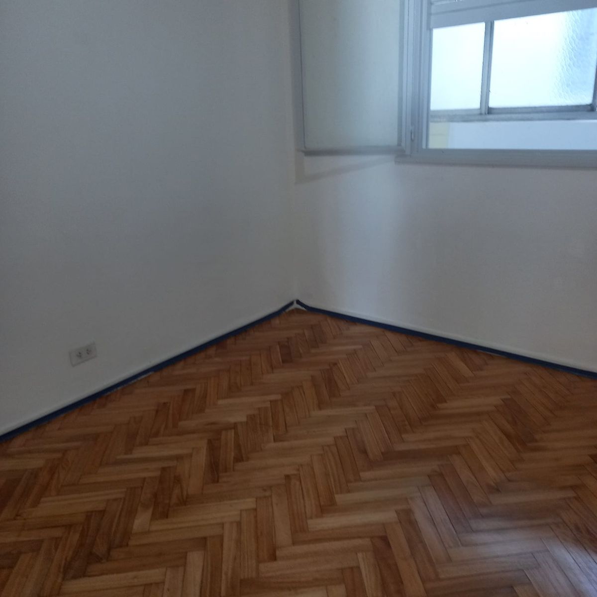 VENTA PH 3 amb 2do piso x esc en muy buen estado - LUMINOSO