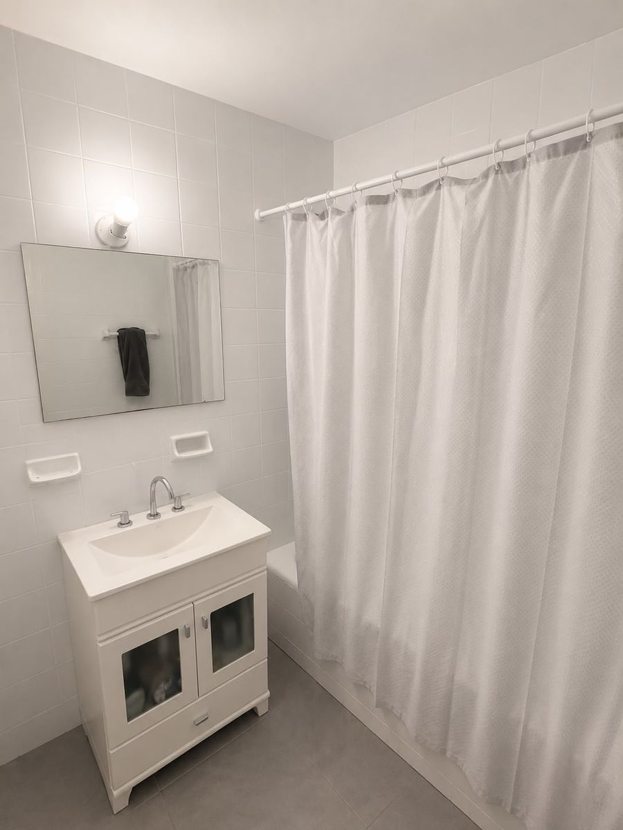 3 AMB CON BALCON CORRIDO - COC COMEDOR. BAÑO Y TOILLETE