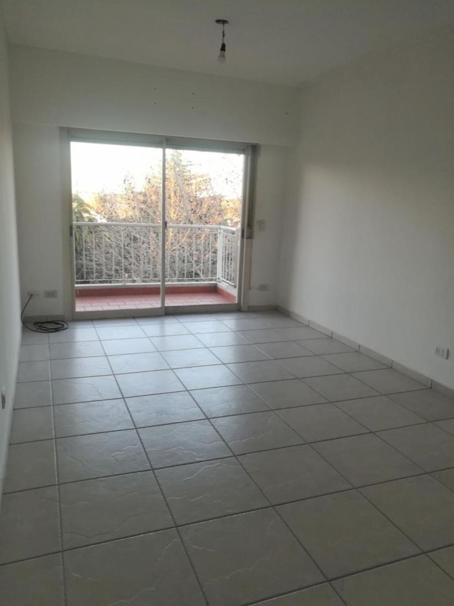 DEPTO 2 AMB.  EN SAN FERNANDO  PTE. PERON 700