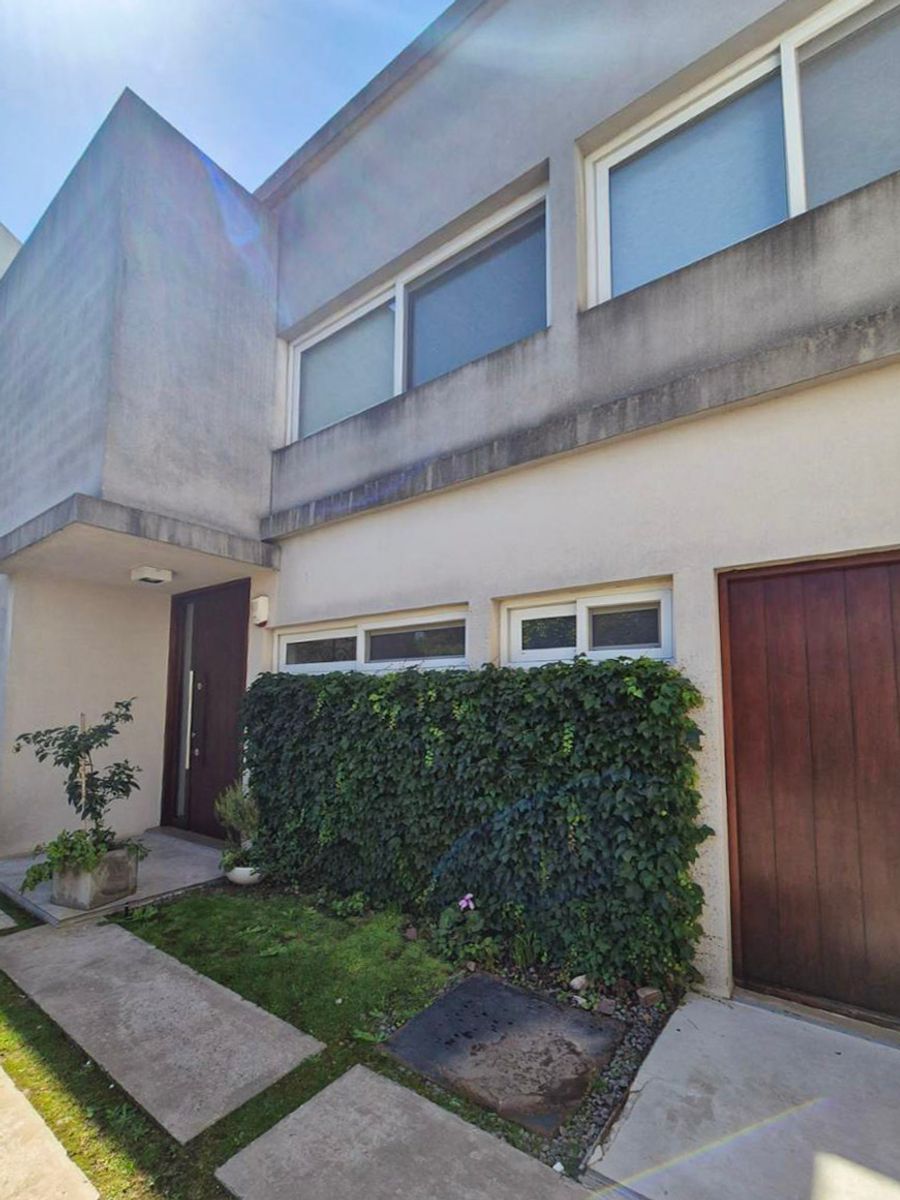 Casa en Av. Eva Peron 466, General Rodríguez