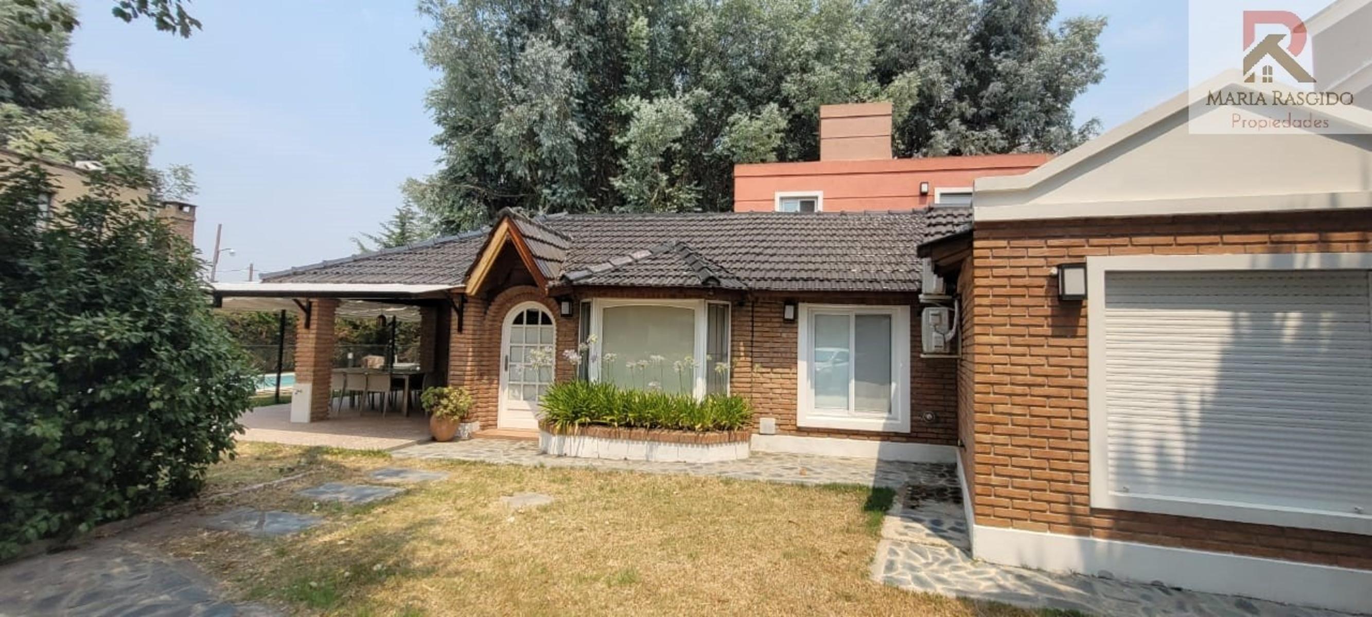 Alquiler Anual Casa con pileta Country Banco Provincia Francisco Álvarez  Moreno 3 ambientes